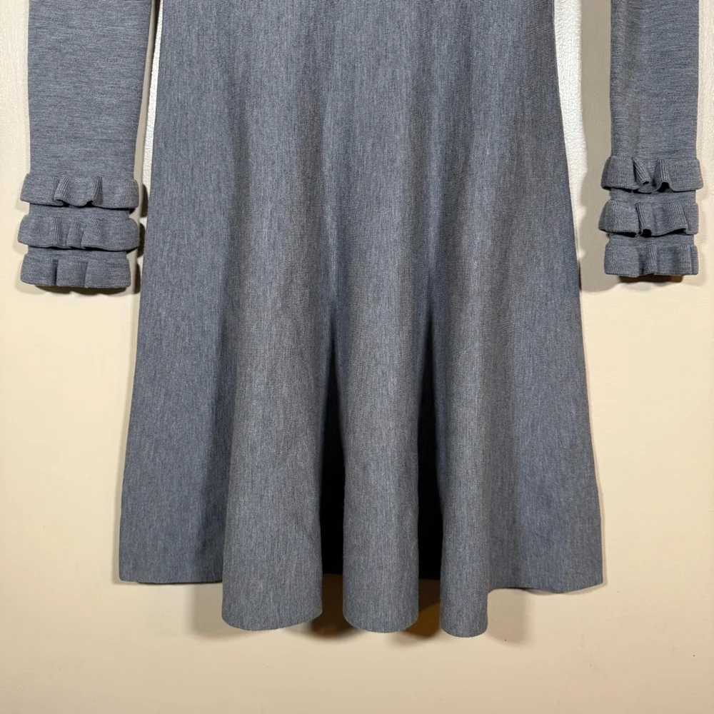 Akris Punto Gray Long Sleeve Wool Fit and Flare Dress with Ruffled Cuffs US 4 - Picture 4 of 11